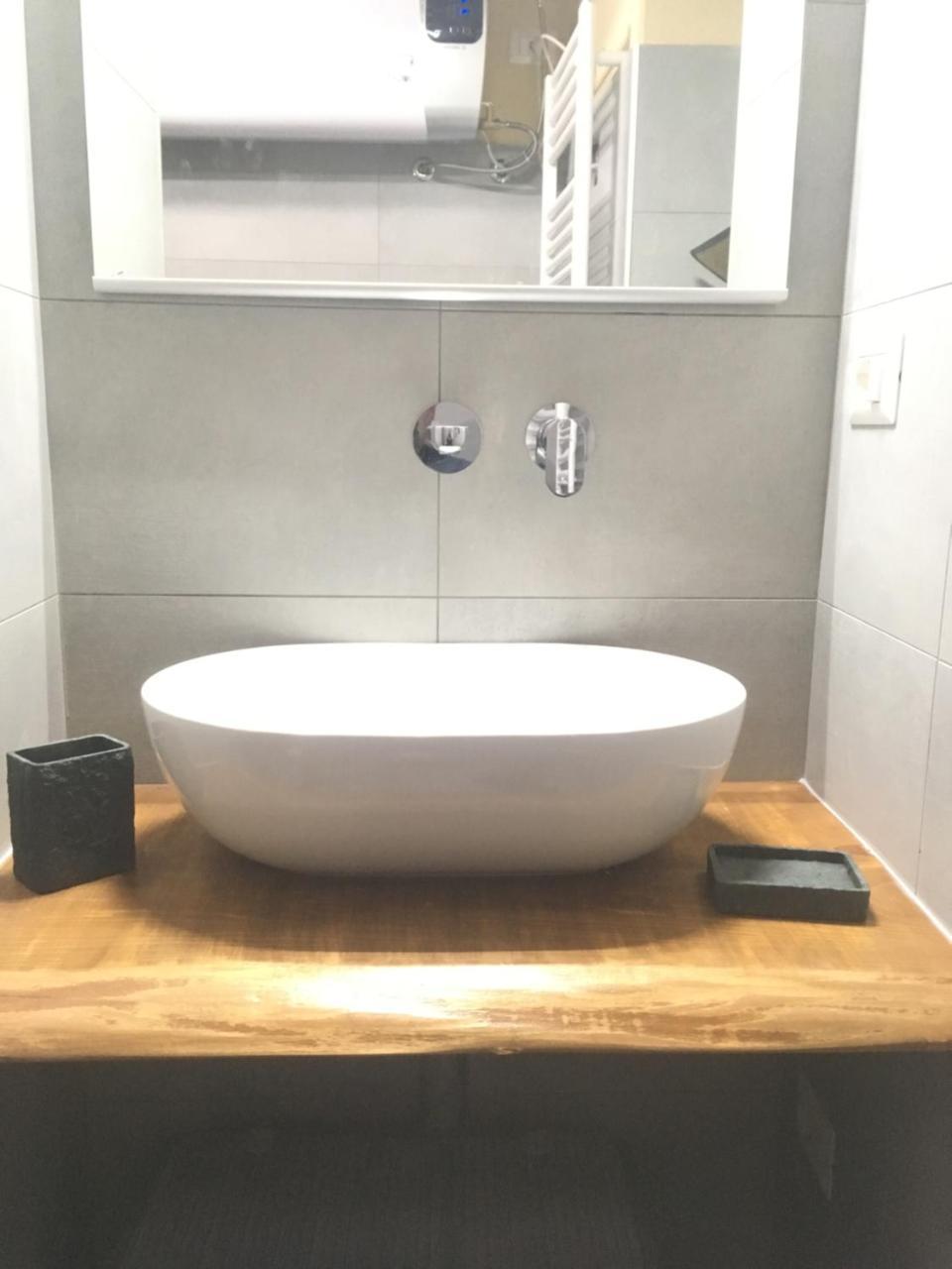 Le Carezze Home Viterbo Exteriör bild